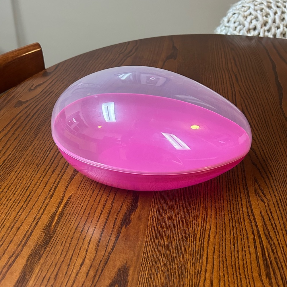 GREENBRIER INTERNATIONAL | Pink and Clear Decorative Plastic Egg